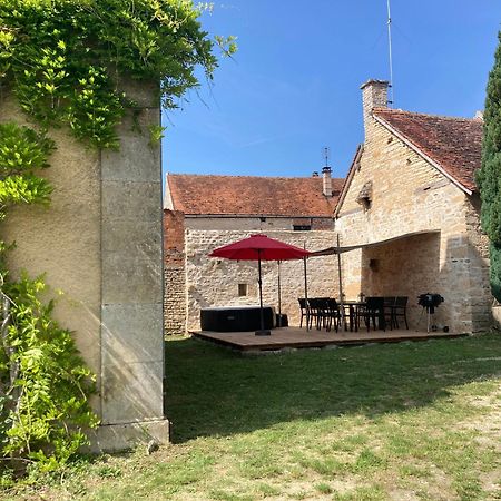 Le Presbytere - Touillon, Jacuzzi, 4 Chambres Pour 10 Zewnętrze zdjęcie