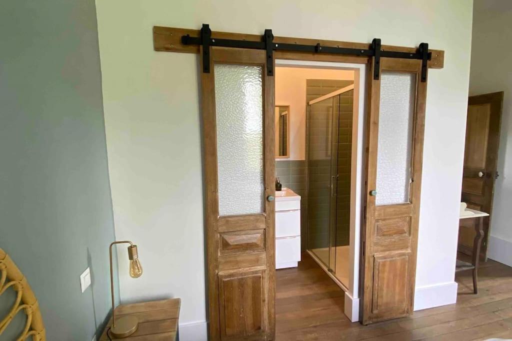 Le Presbytere - Touillon, Jacuzzi, 4 Chambres Pour 10 Zewnętrze zdjęcie